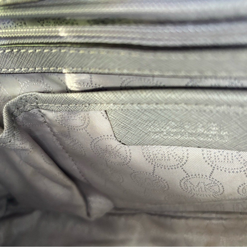 Michael Kors Authentic Taupe Satchel Bag/Shoulder/Crossbody - Picture 10 of 11